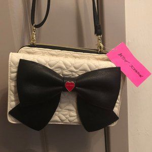 Super Cute Black & White Betsey Johnson Bow Purse